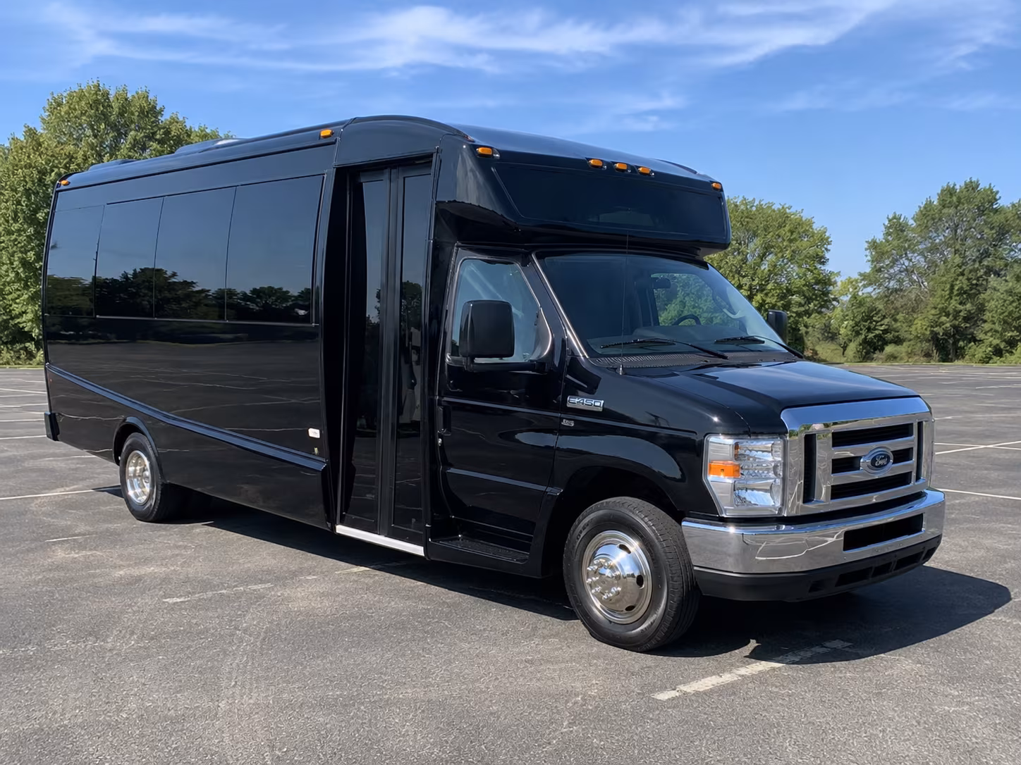 White Plains Airport Shuttles & Transportation