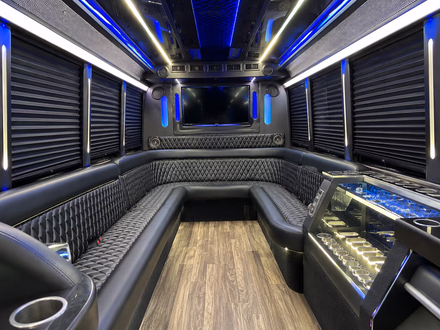 Yonkers Birthday, Sweet 16, & Quinceañera Transportation pickup coordination