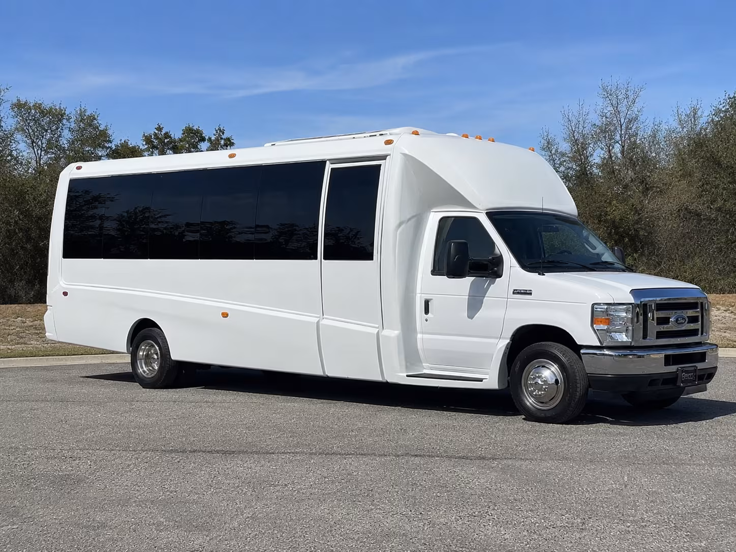 Yonkers Winery Tour & Pub Crawl Transportation party bus exterior